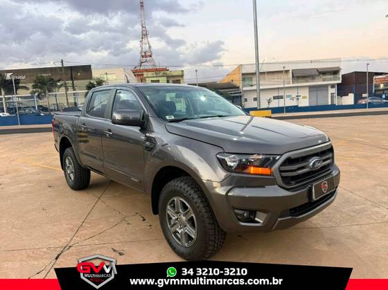 FORD RANGER 2.2 XLS 4X4 CD 16V DIESEL 4P AUTOMÁTICO FORD RANGER 2.2 XLS 4X4 CD 16V DIESEL 4P AUTOMÁTICO